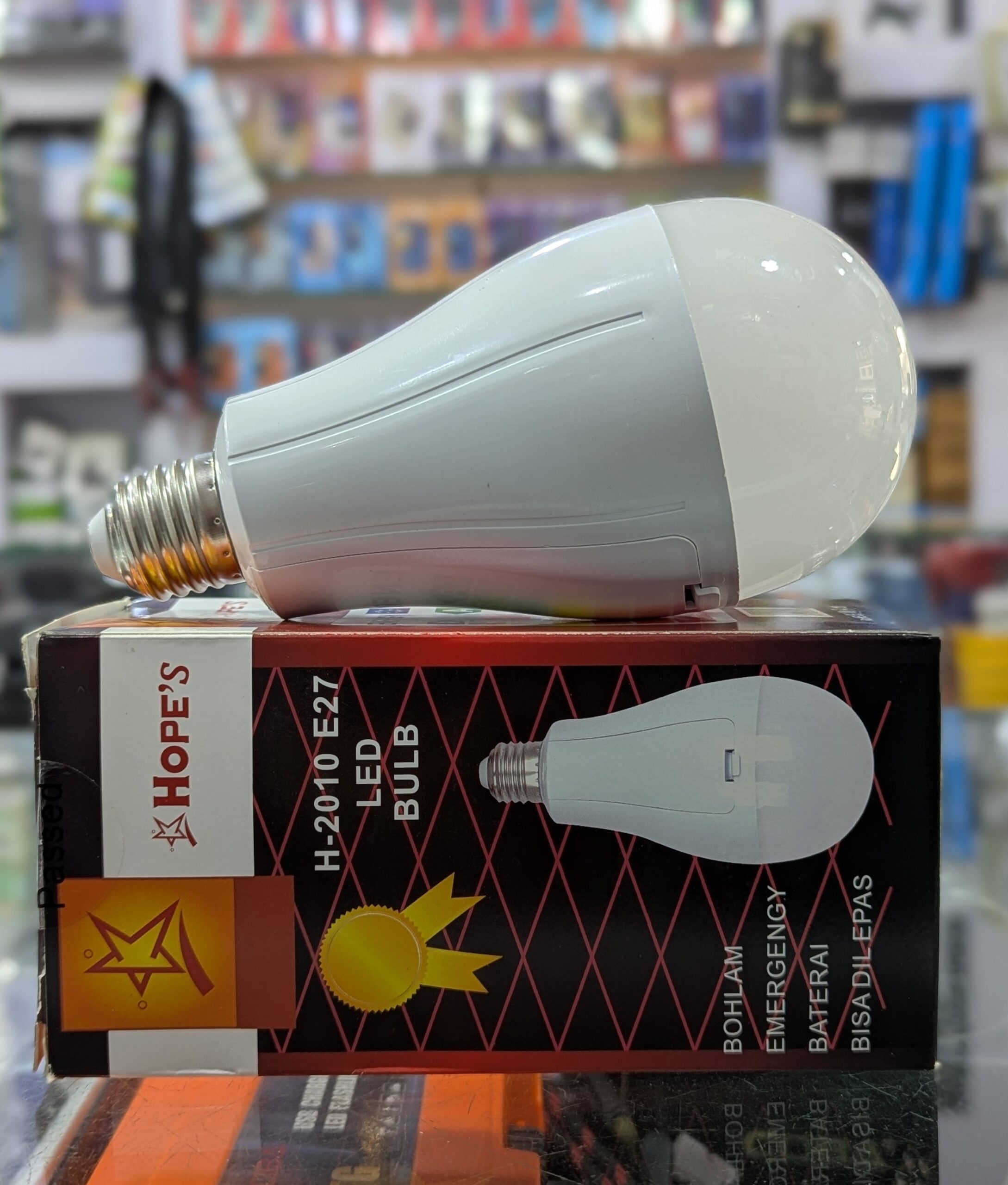 LIFESAVER – Hope’s H-2010 E27 Emergency Rechargeable LED Bulb - Image 2